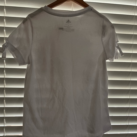 Disney-Tshirt-mini mouse-small-no stains/rips, smoke/pet free home, never wore - Picture 5 of 6